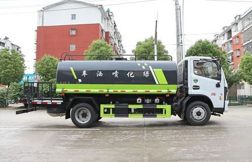 9方綠化噴灑車出廠價解析及環衛專用車廠家直供服務