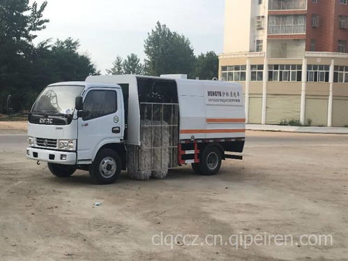 高速公路與城市隔離護欄清洗車價格解析及CLW5070GQXQ5車型介紹